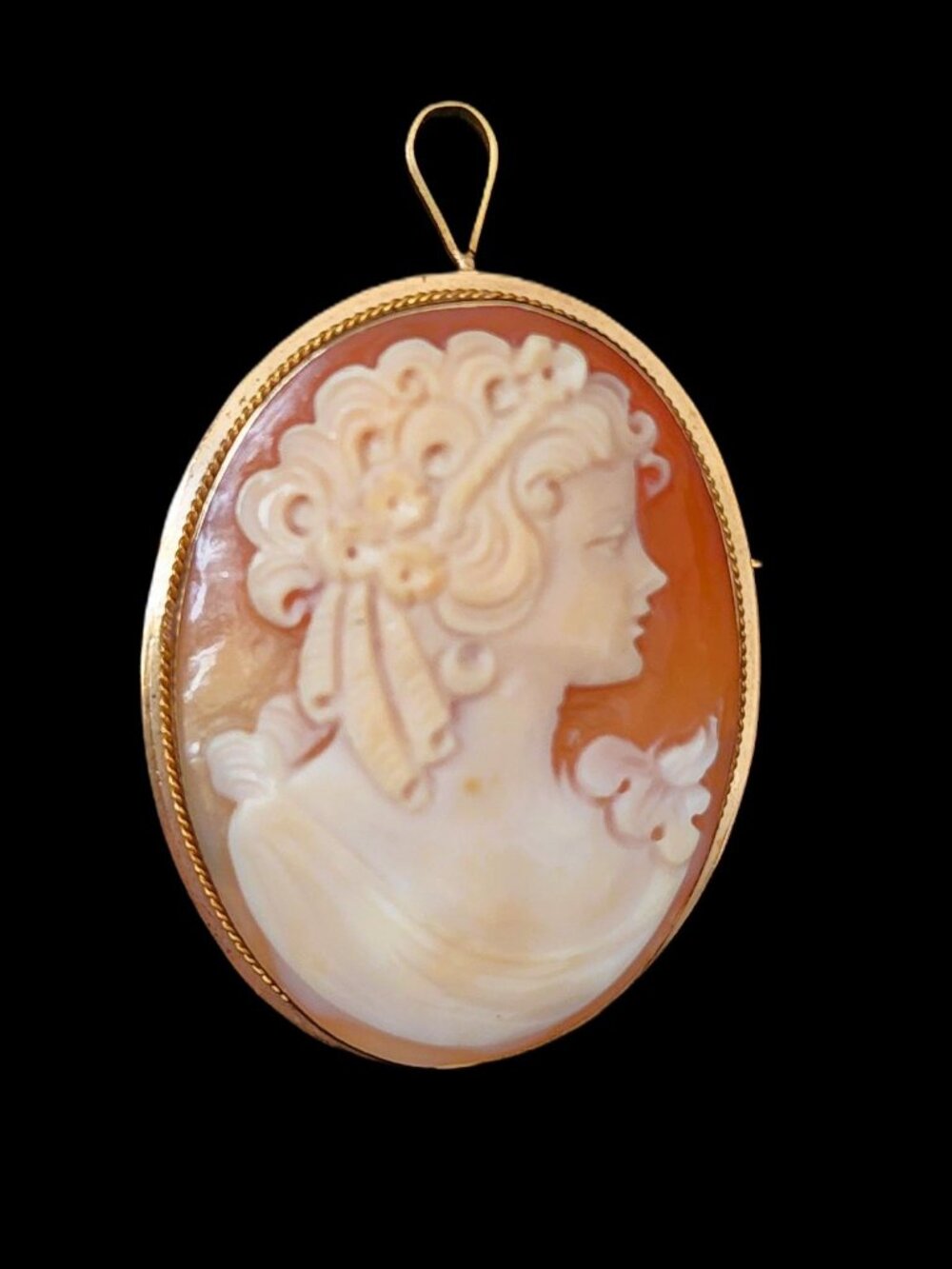 Vintage 1980s Italian 14K Gold Carved Shell Cameo Brooch Pendant Convertible 5.4